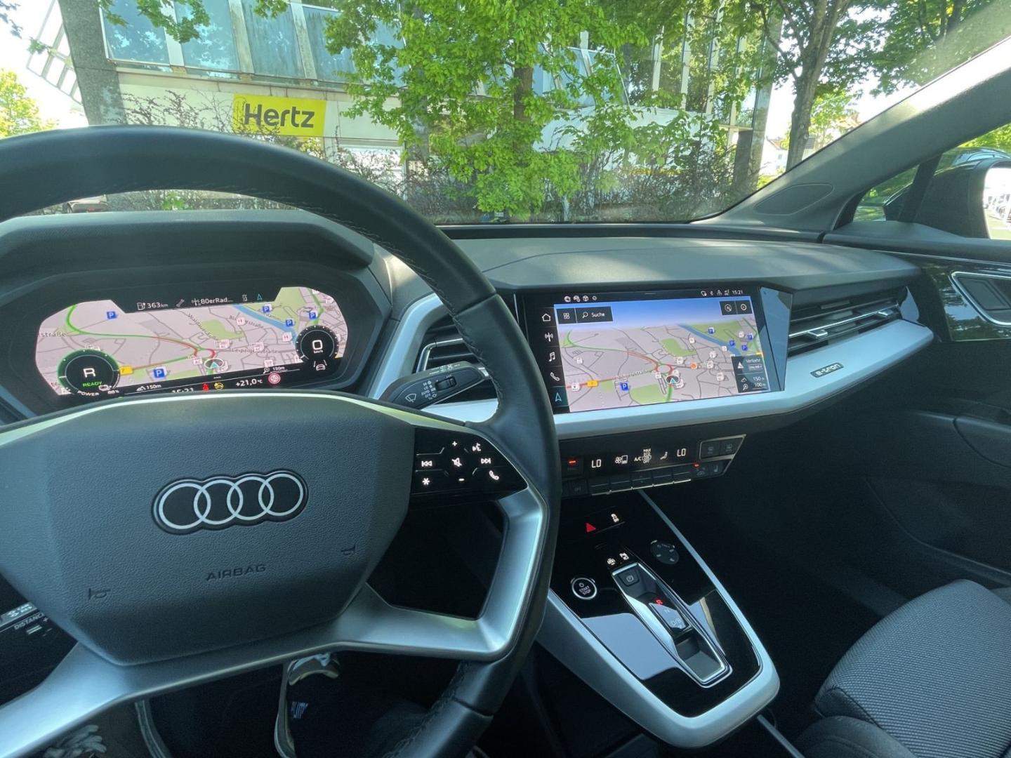 Image about Audi Q4 e-tron 40 e-tron