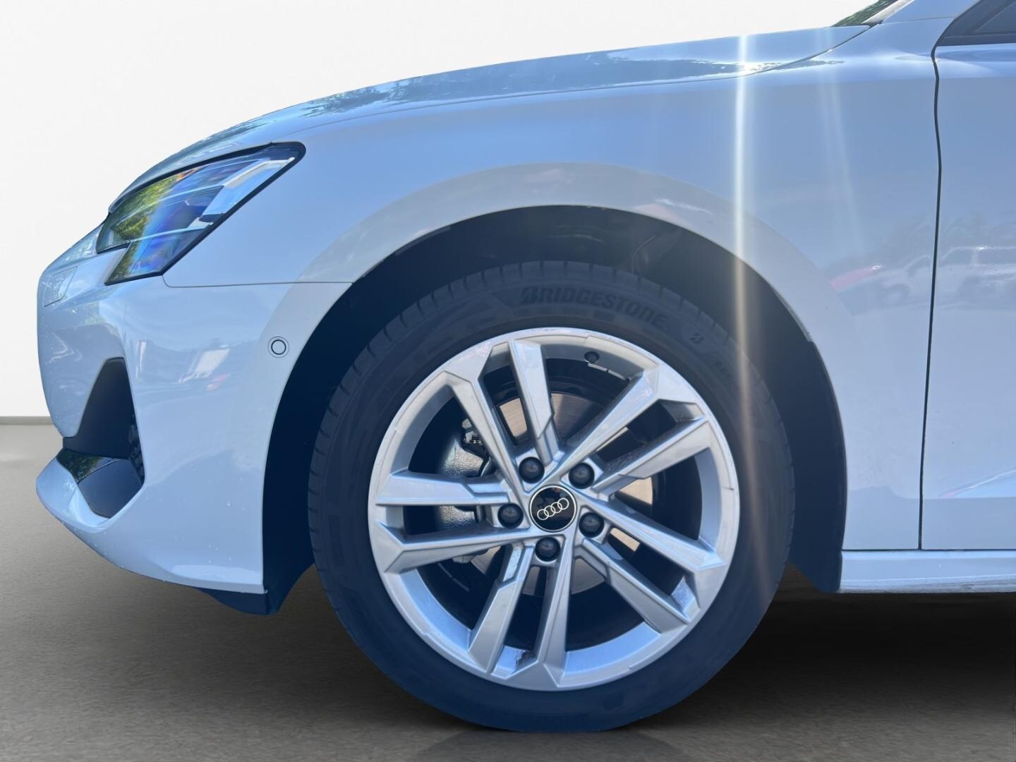 Bild über Audi A3 Sportback TDI Schaltgetriebe - für weitere Informationen kontaktieren Sie den Audi Partner
