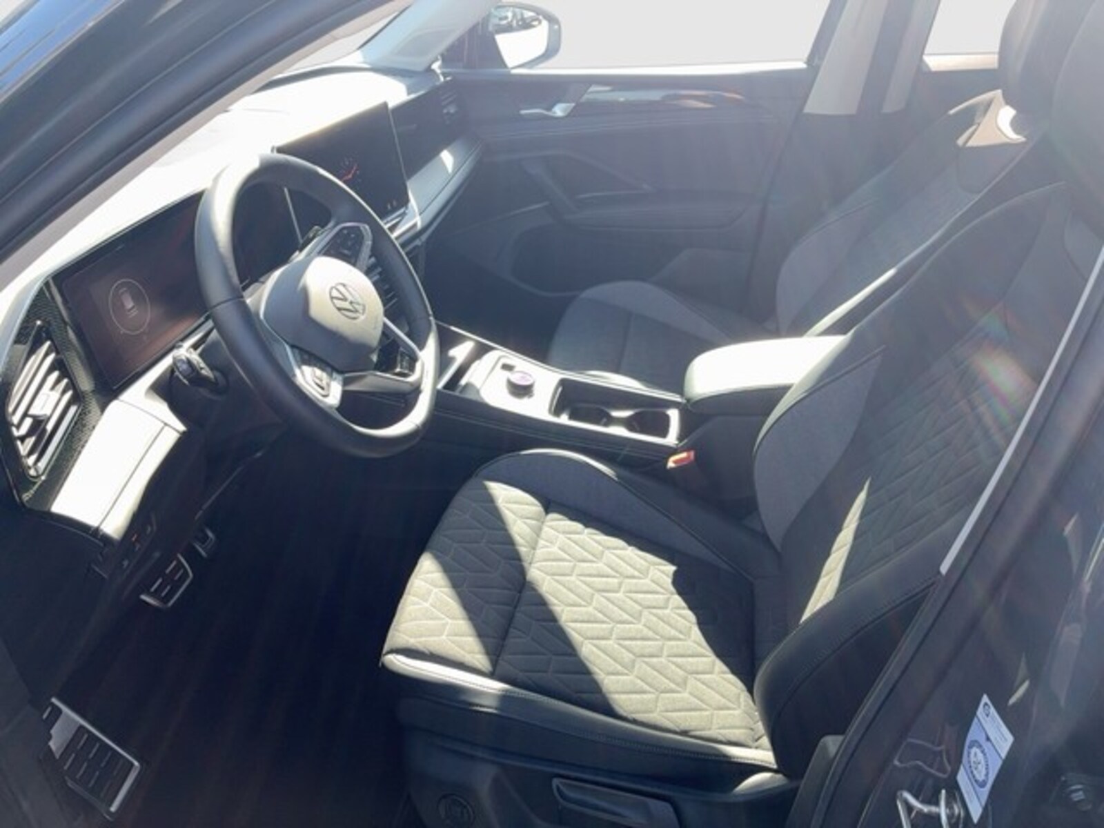 Volkswagen Tiguan – Bild 8