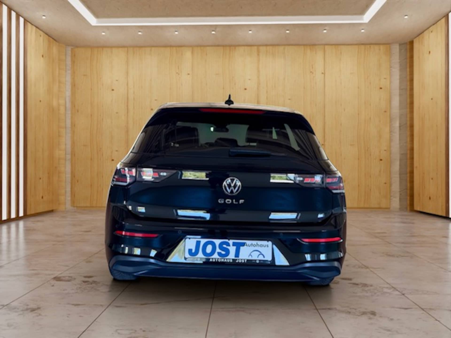 Volkswagen Golf Life
