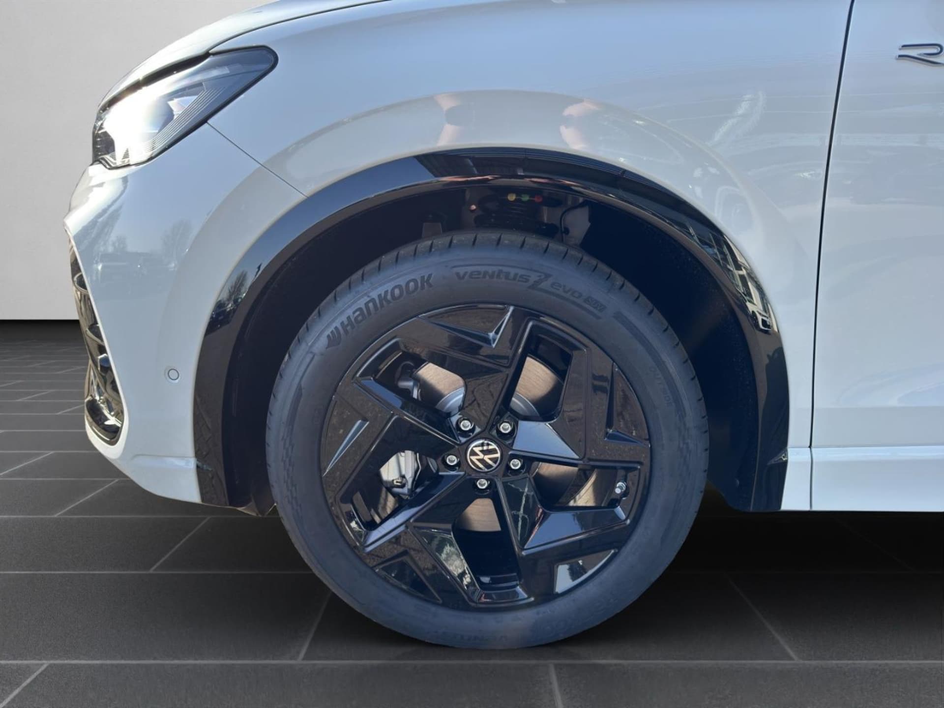 Volkswagen Tiguan R-Line