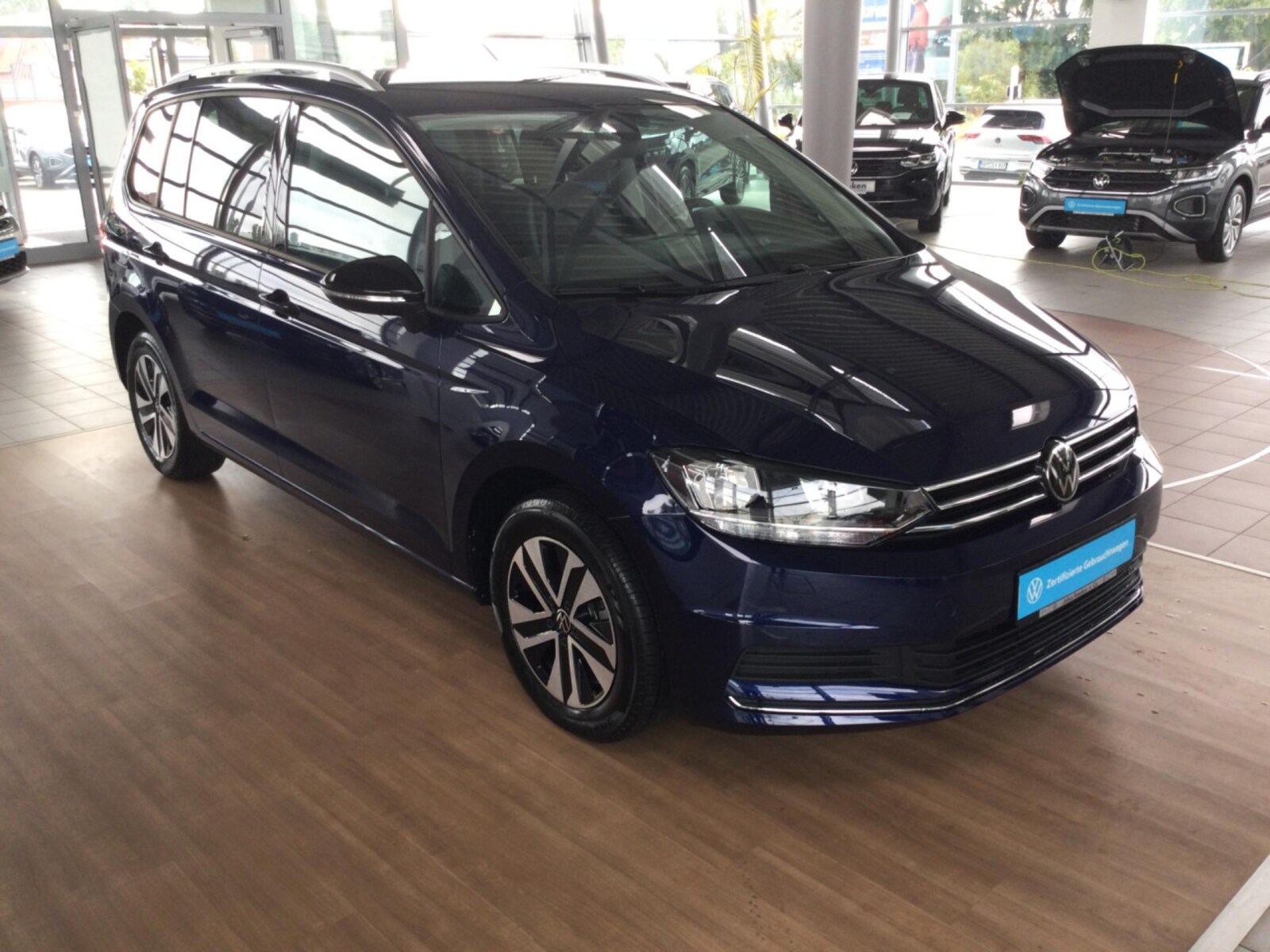 Volkswagen Touran – Bild 6