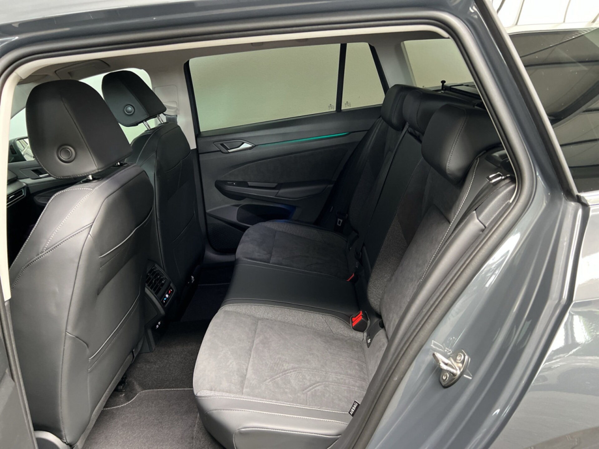Volkswagen Golf Variant Style