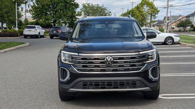 Used 2024 Volkswagen Atlas SEL with VIN 1V2BR2CA3RC509900 for sale in Allentown, PA