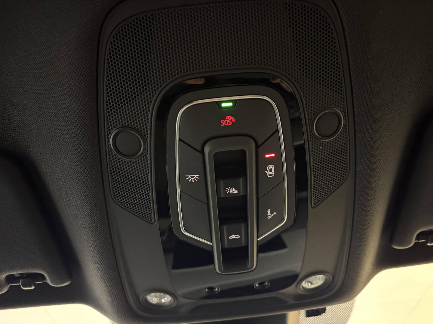 Image about Audi Q5 TFSI e S line 55 TFSI e quattro 270 kW (367 ch) S tronic