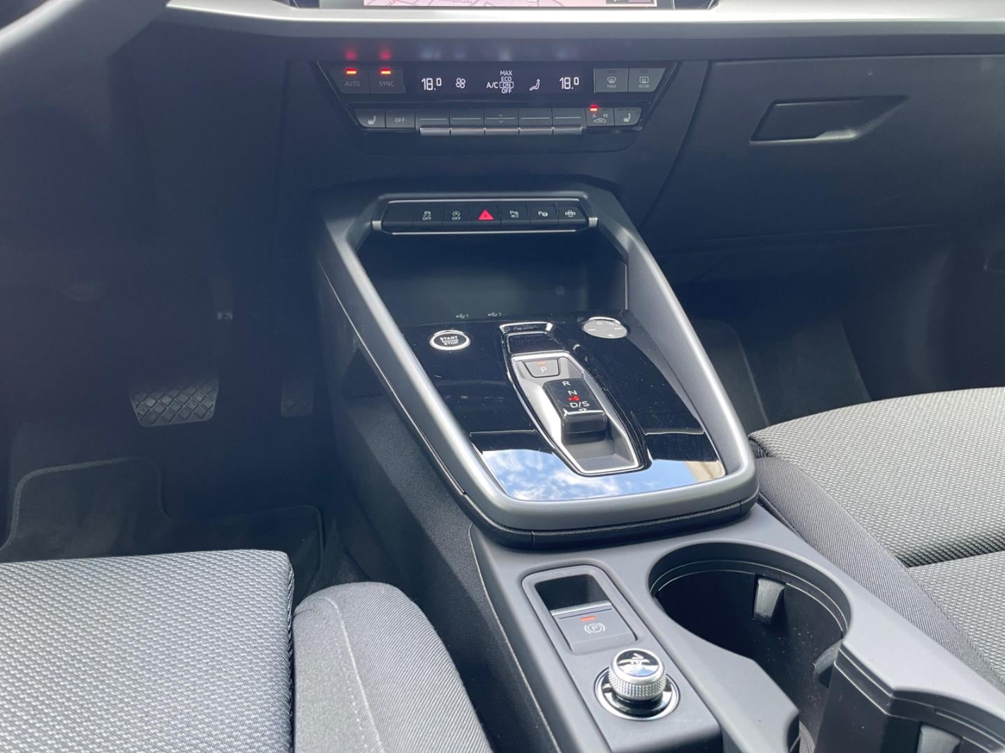 Bild über Audi A3 Limousine advanced 35 TDI S tronic - für weitere Informationen kontaktieren Sie den Audi Partner
