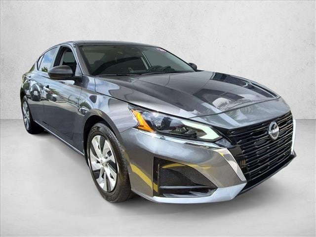 2025 Nissan Altima