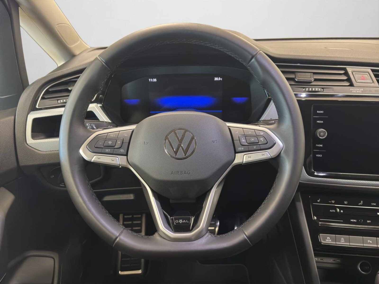 Volkswagen Touran – Bild 9