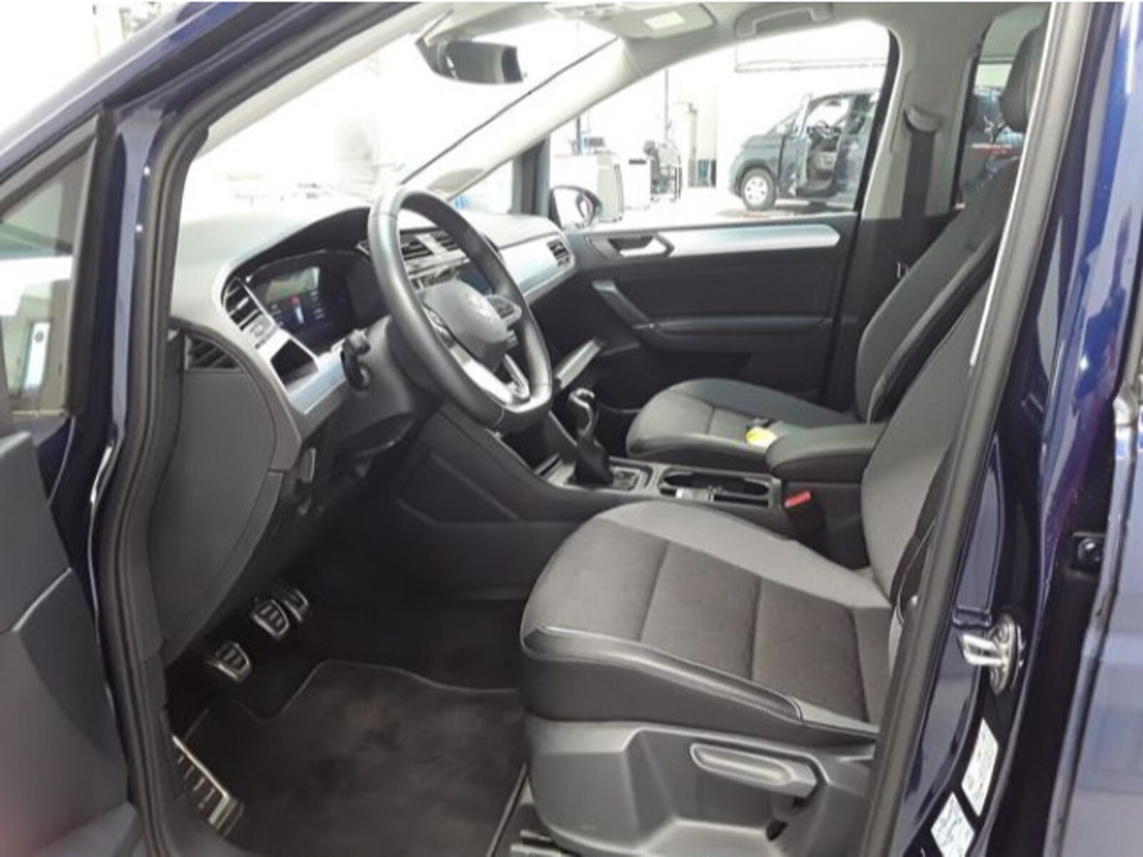 Volkswagen Touran – Bild 7