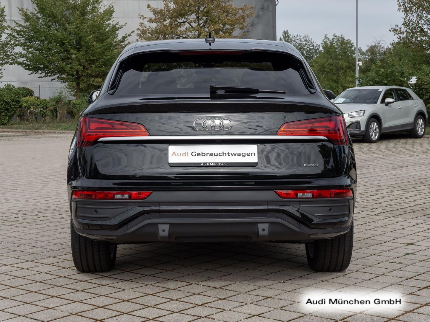 Bild über Audi Q5 Sportback 40 TFSI quattro S tronic - für weitere Informationen kontaktieren Sie den Audi Partner