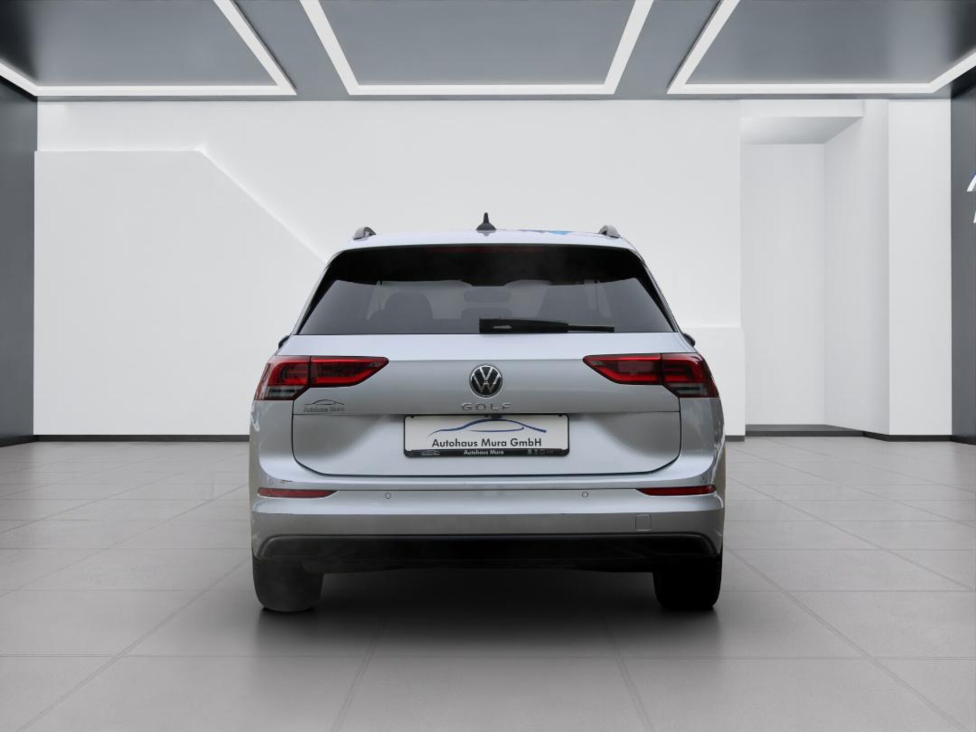 Volkswagen Golf Variant Life