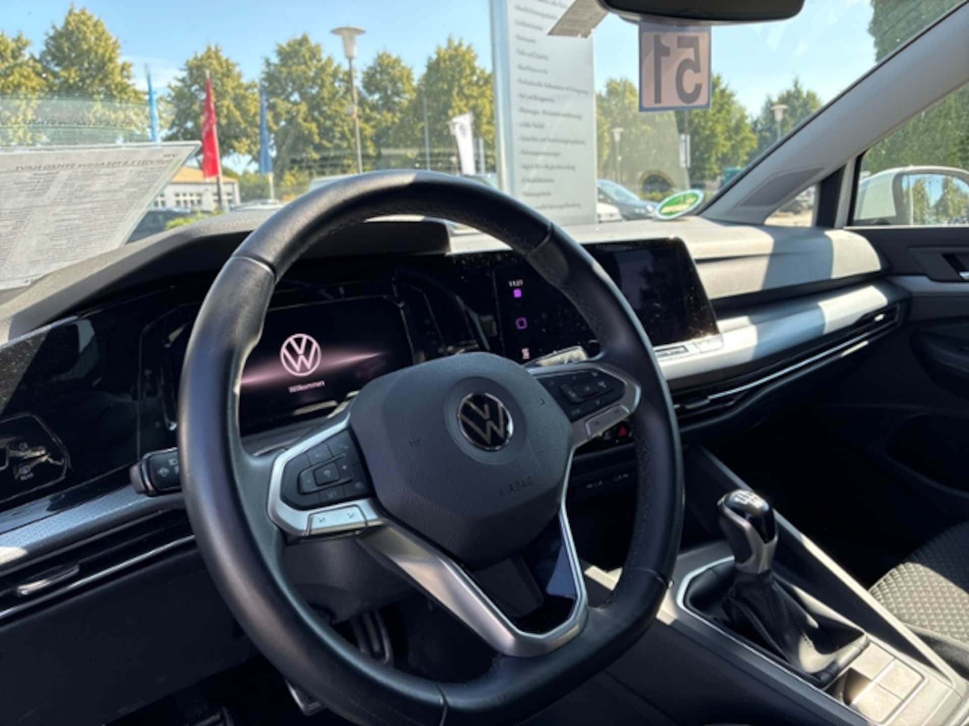Volkswagen Golf Active