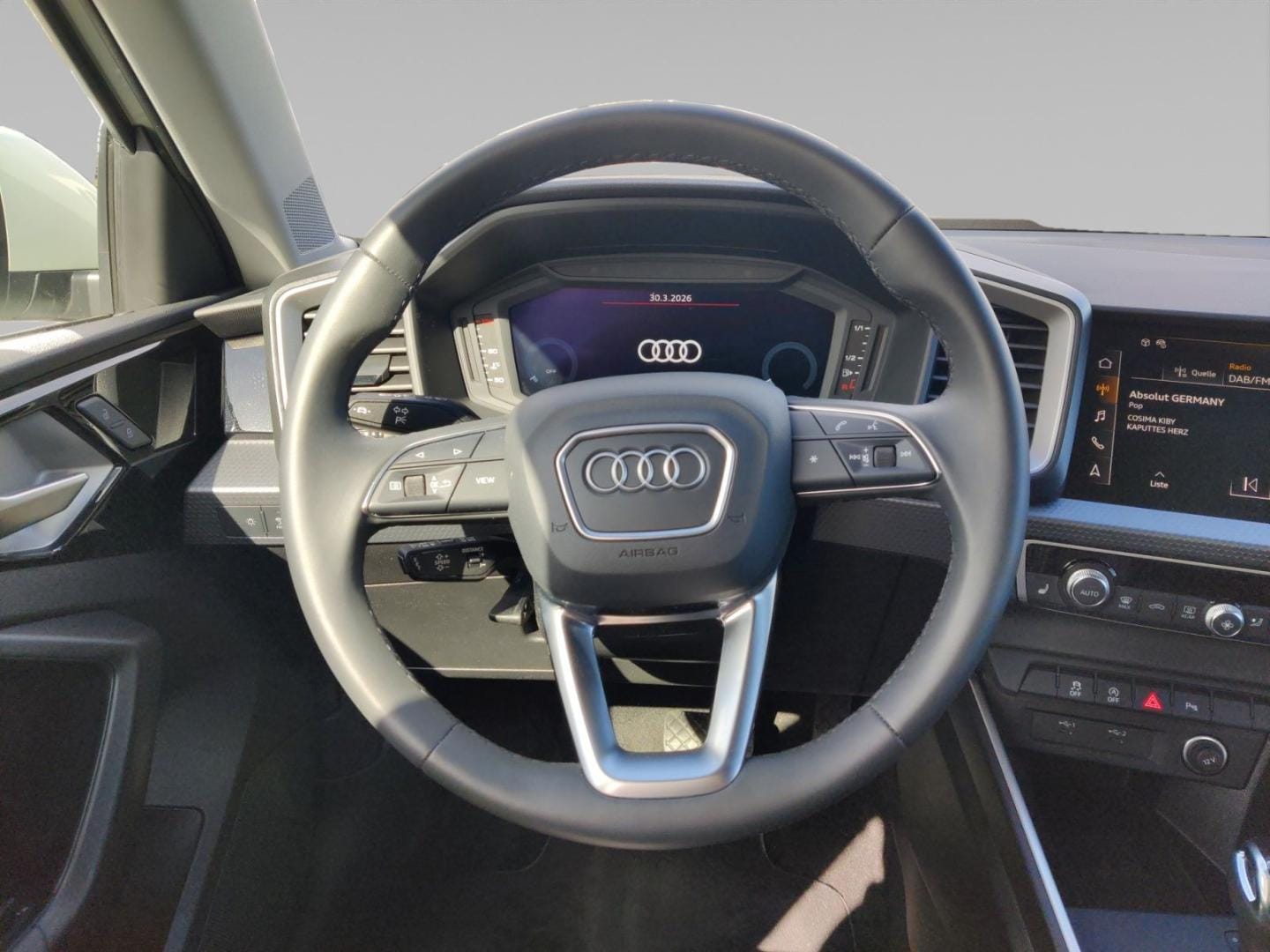 Bild über Audi A1 allstreet 35 TFSI S tronic - für weitere Informationen kontaktieren Sie den Audi Partner