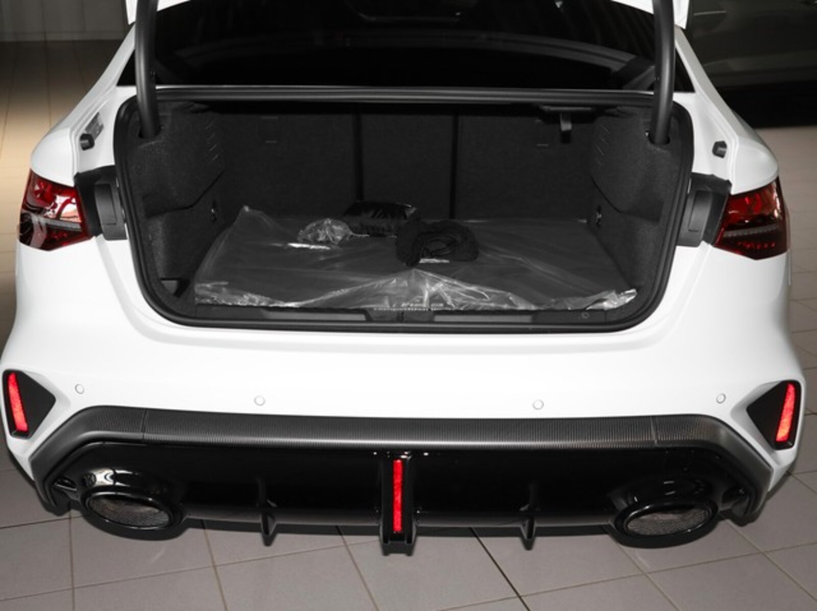 Audi RS 3 Limousine – Bild 14