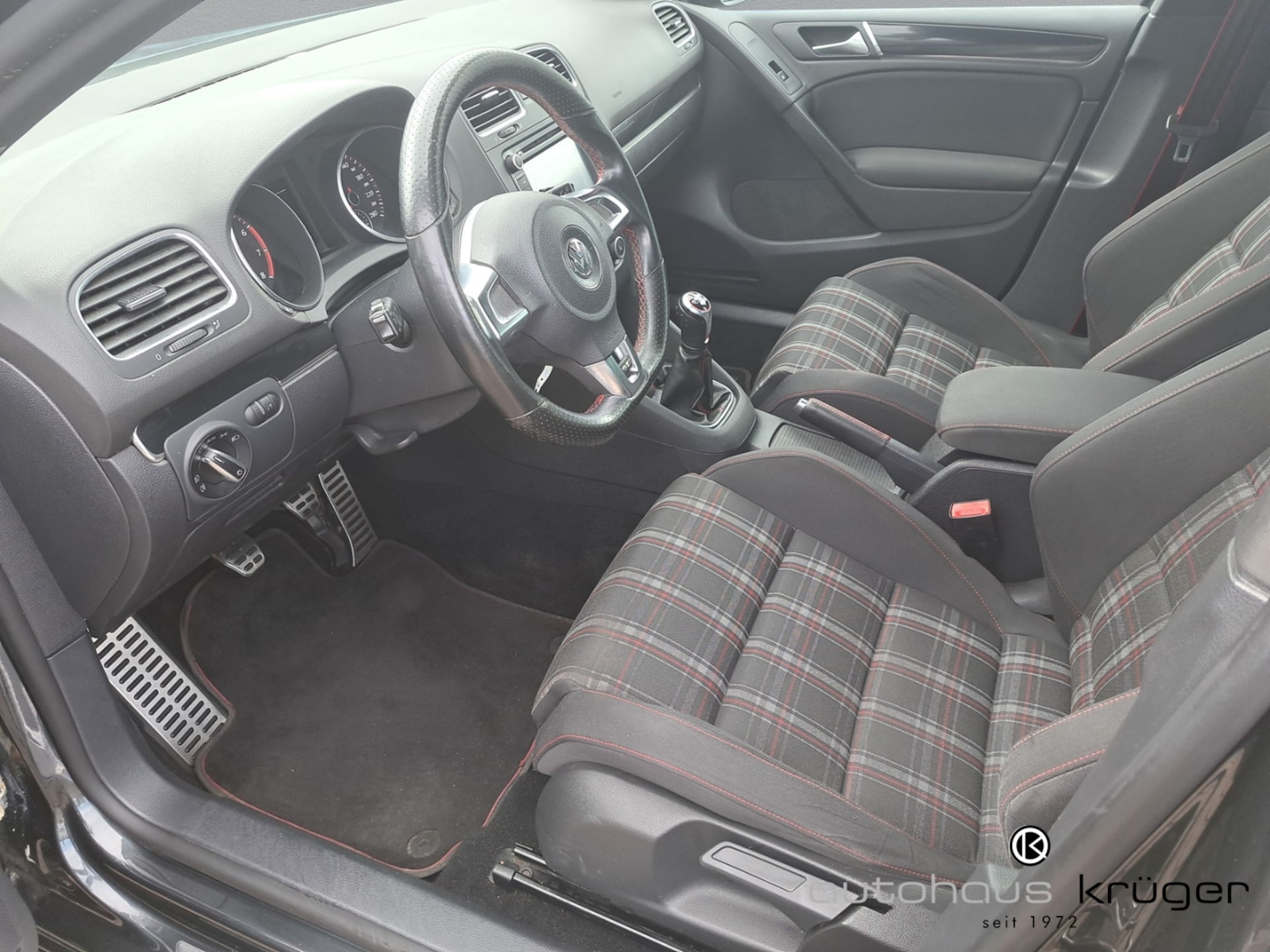 Volkswagen Golf GTI