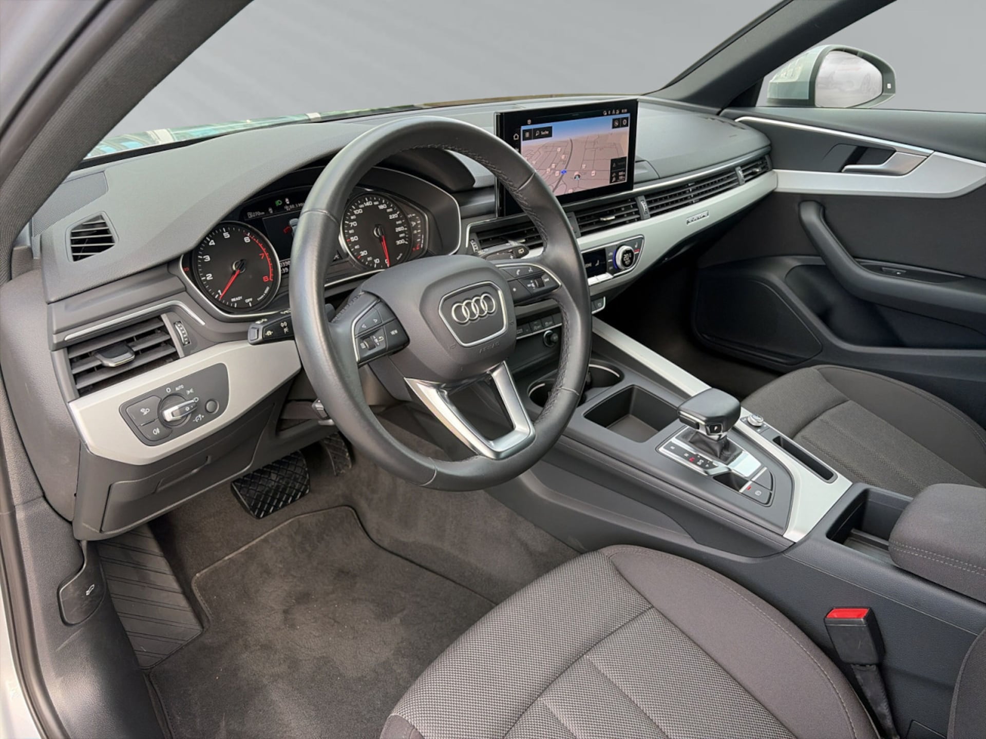 Audi A4 Avant Advanced