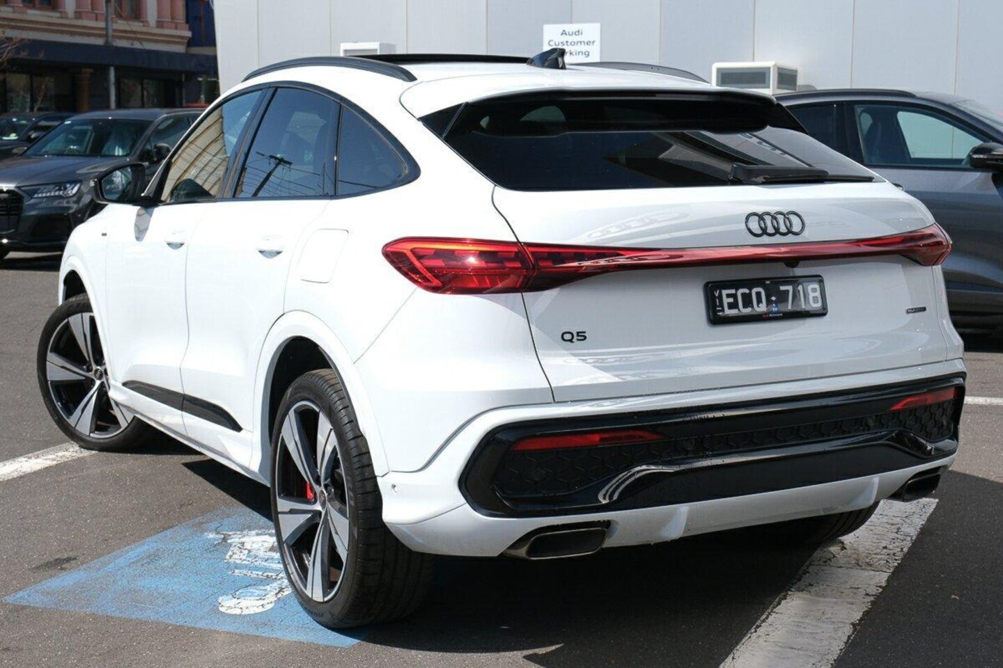 Image about Audi Q5 Sportback e-hybrid quattro S tronic