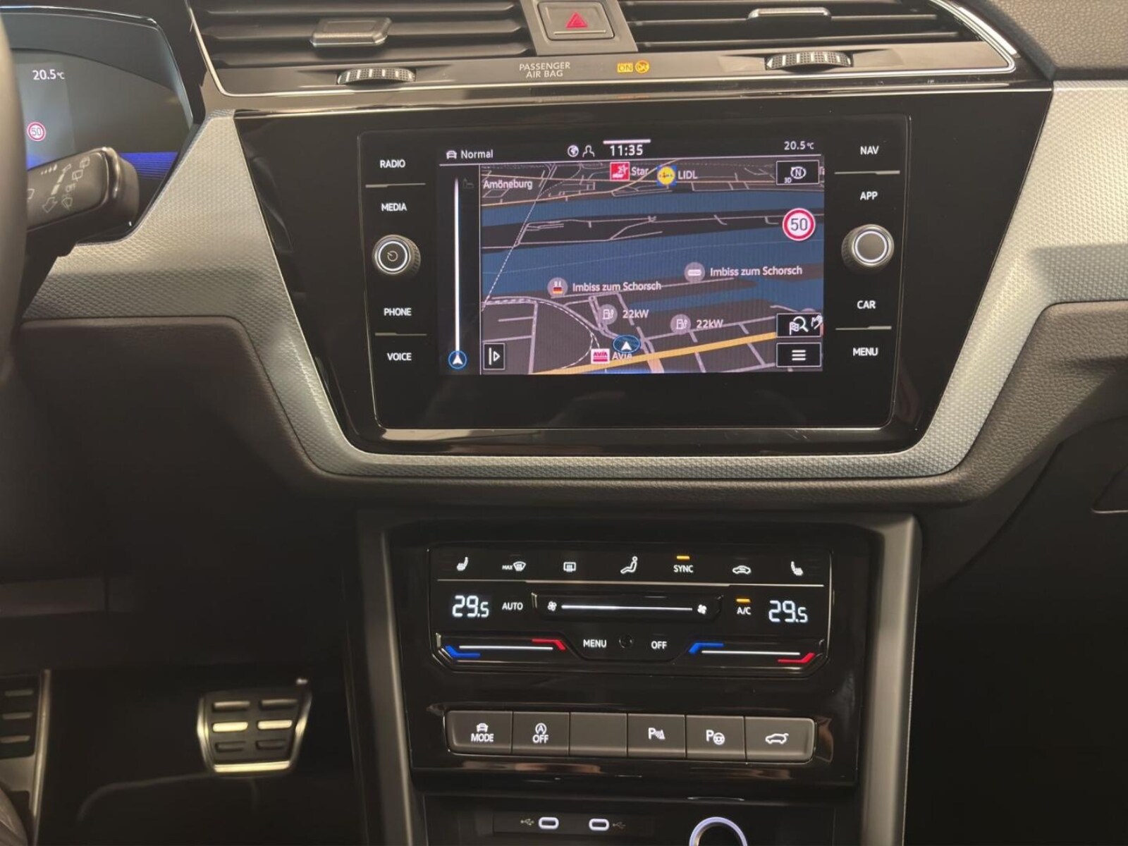 Volkswagen Touran – Bild 11