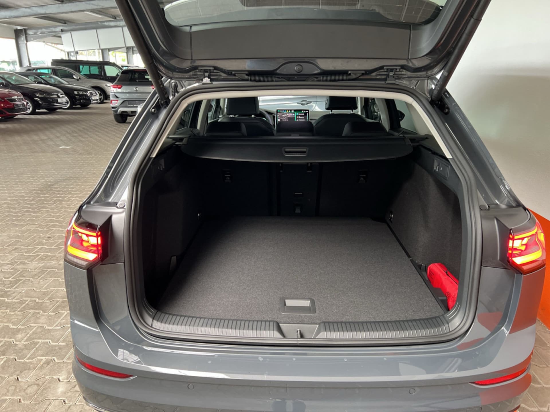 Volkswagen Golf Variant Style