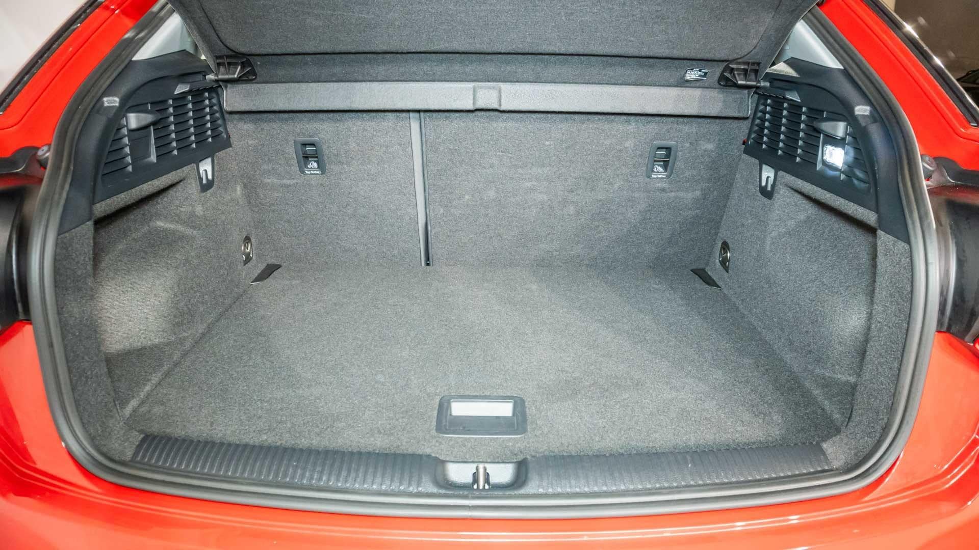 Image about Audi Q2 Advanced 30 TFSI 81 kW (110 CV) 6 vel.