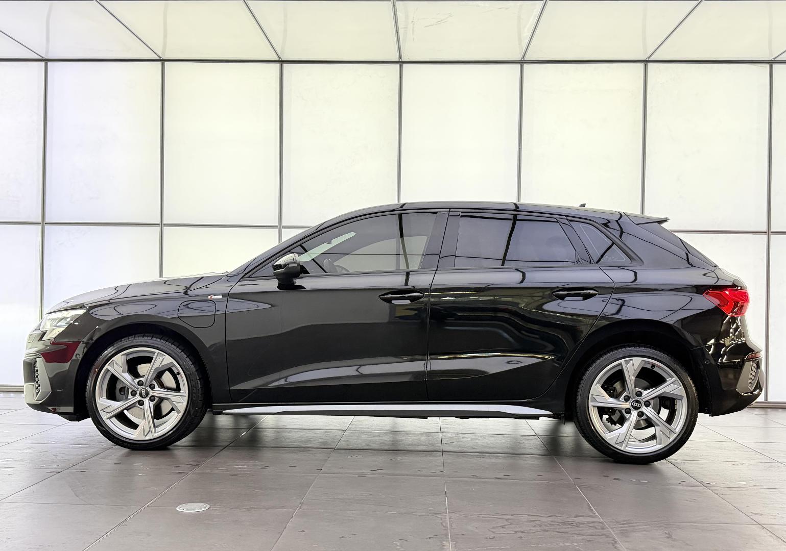 Image about Audi A3 Sportback TFSI e S line 40 TFSI e 150 kW (204 ch) S tronic