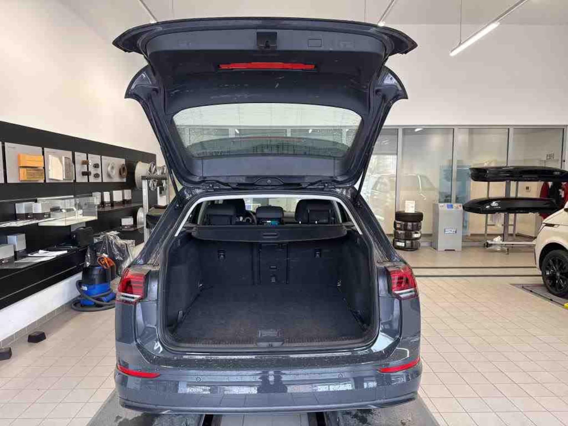 Volkswagen Golf Variant Life