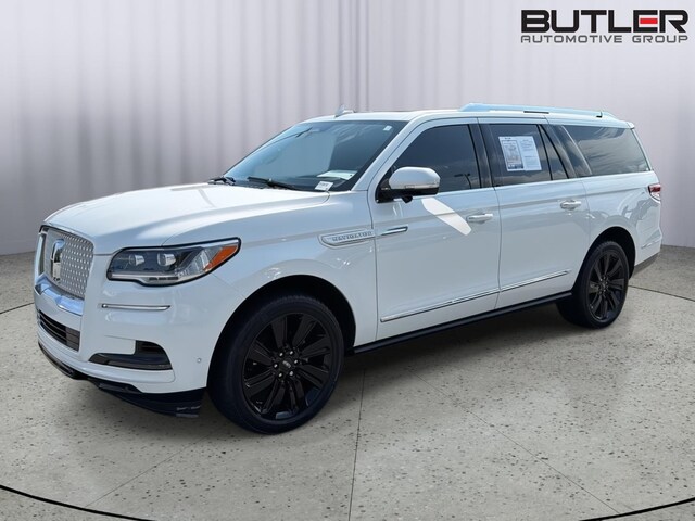 2022 Lincoln Navigator