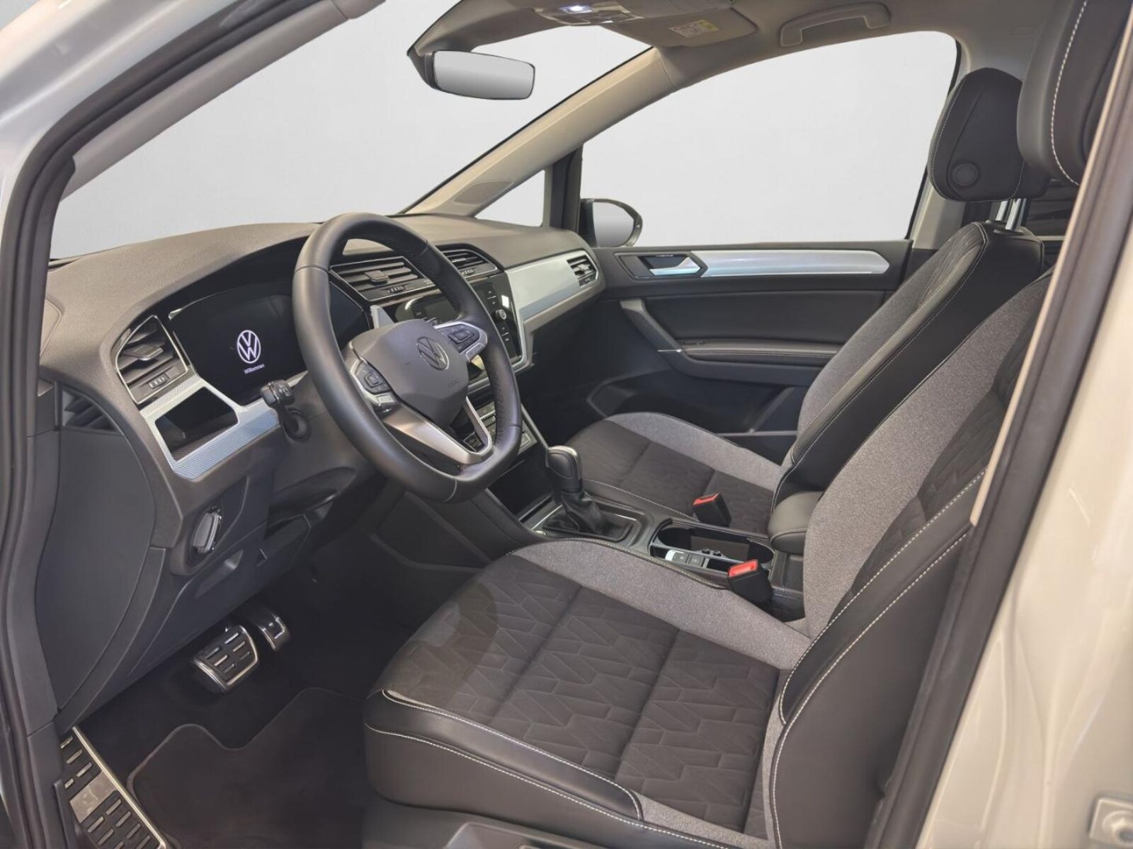 Volkswagen Touran – Bild 12