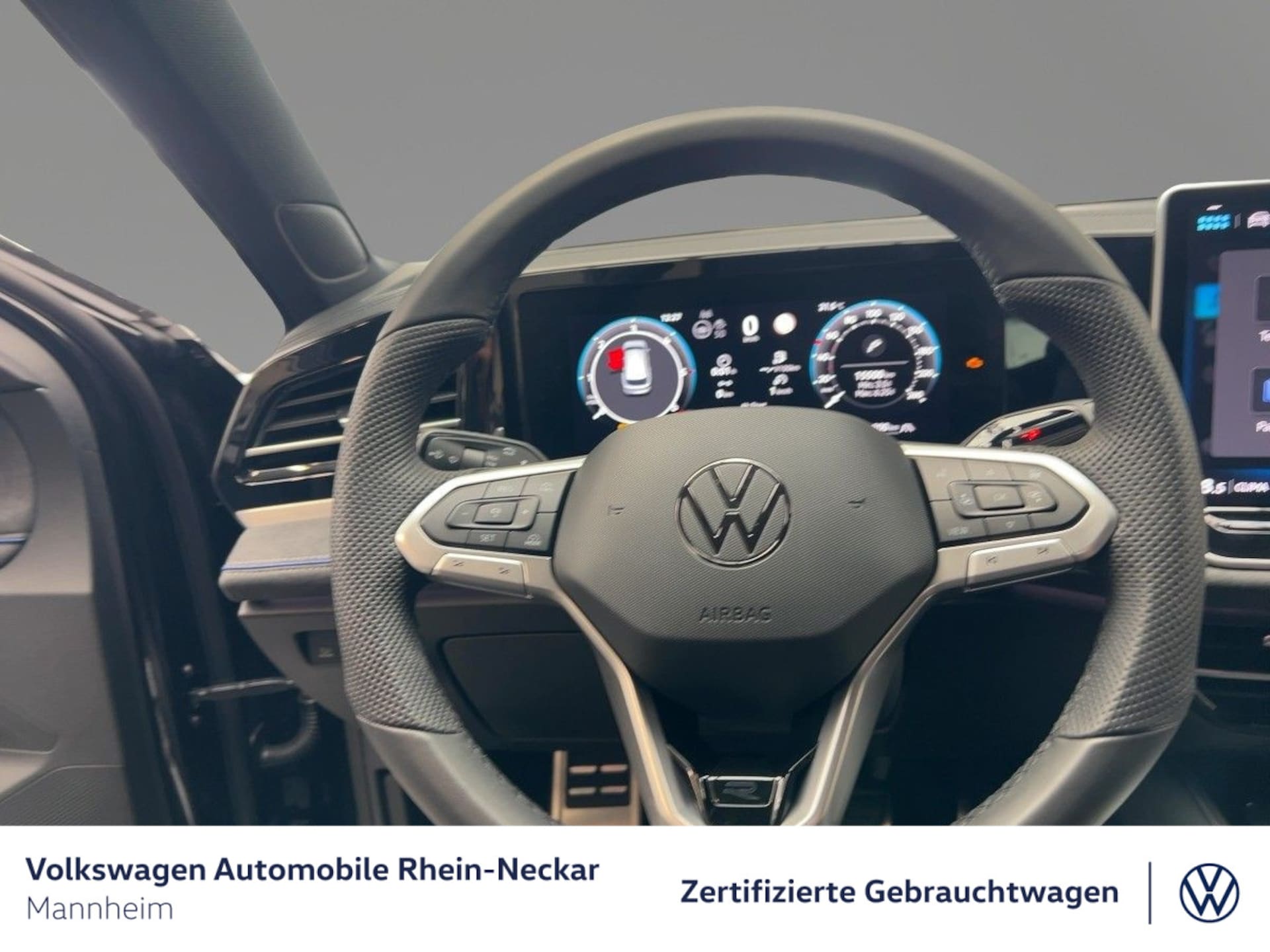 Volkswagen Passat R-Line