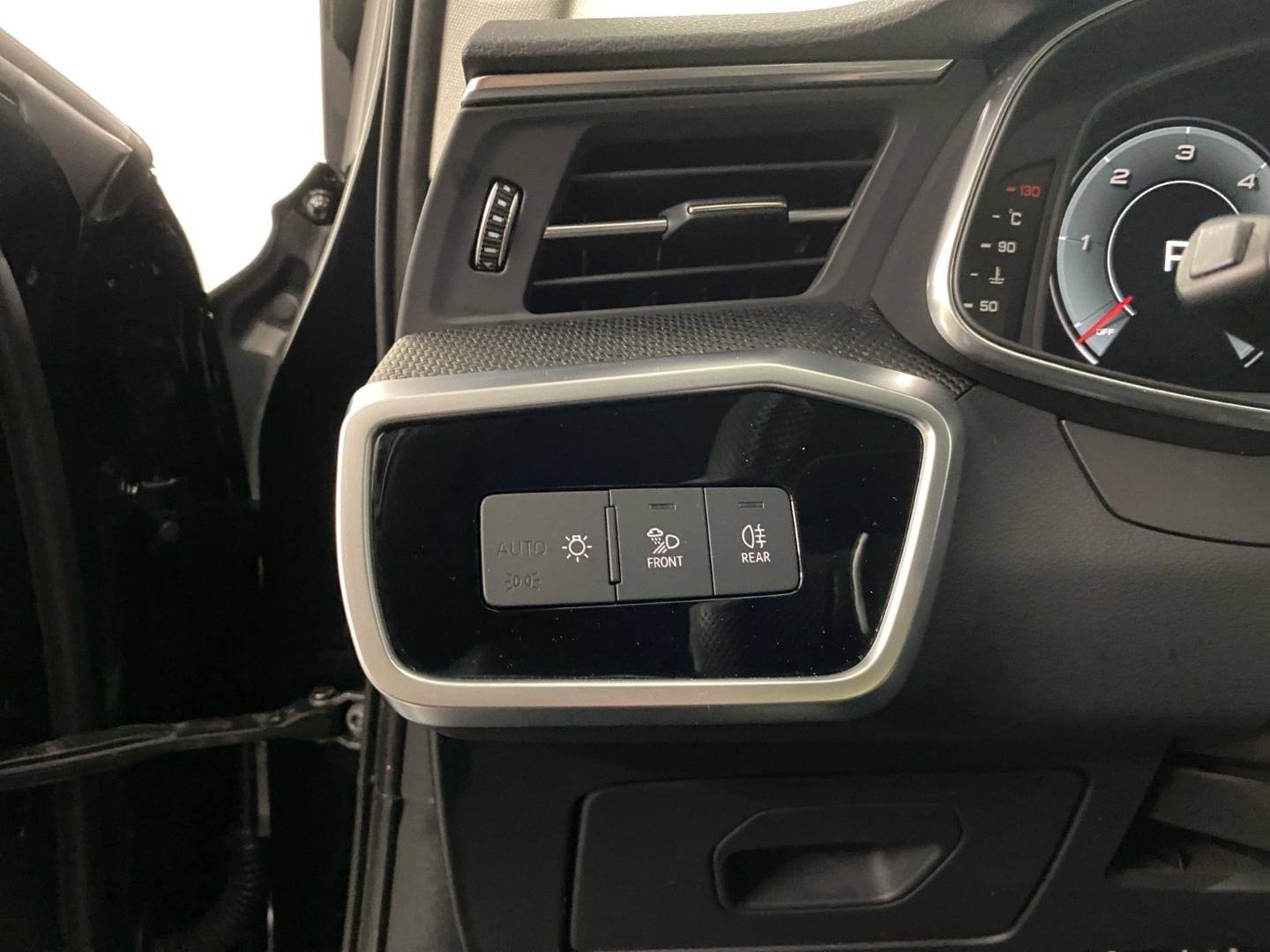 Bild über Audi S6 Avant TDI quattro tiptronic - für weitere Informationen kontaktieren Sie den Audi Partner
