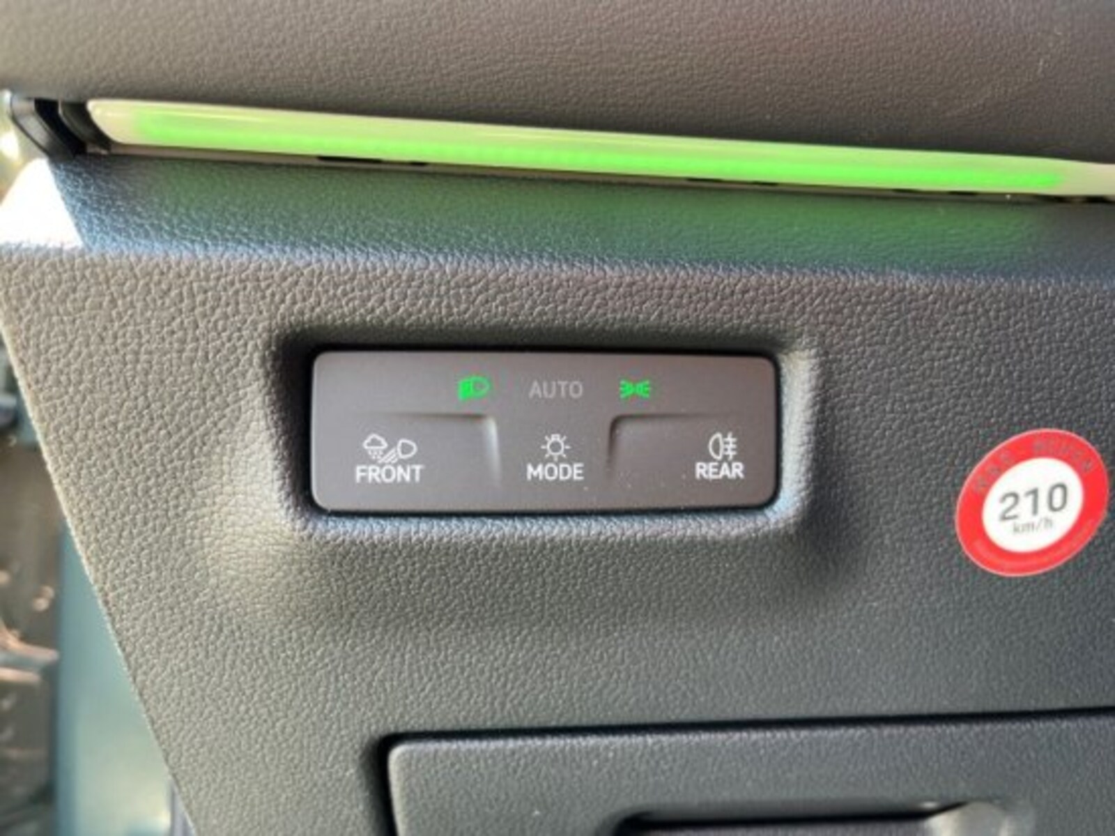 Volkswagen Tiguan – Bild 14