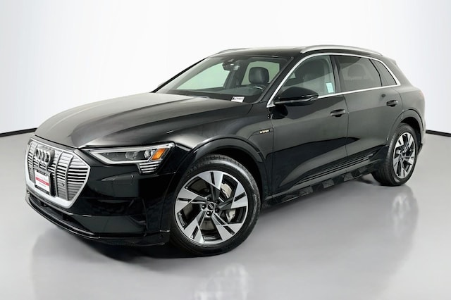 2022 Audi e-tron