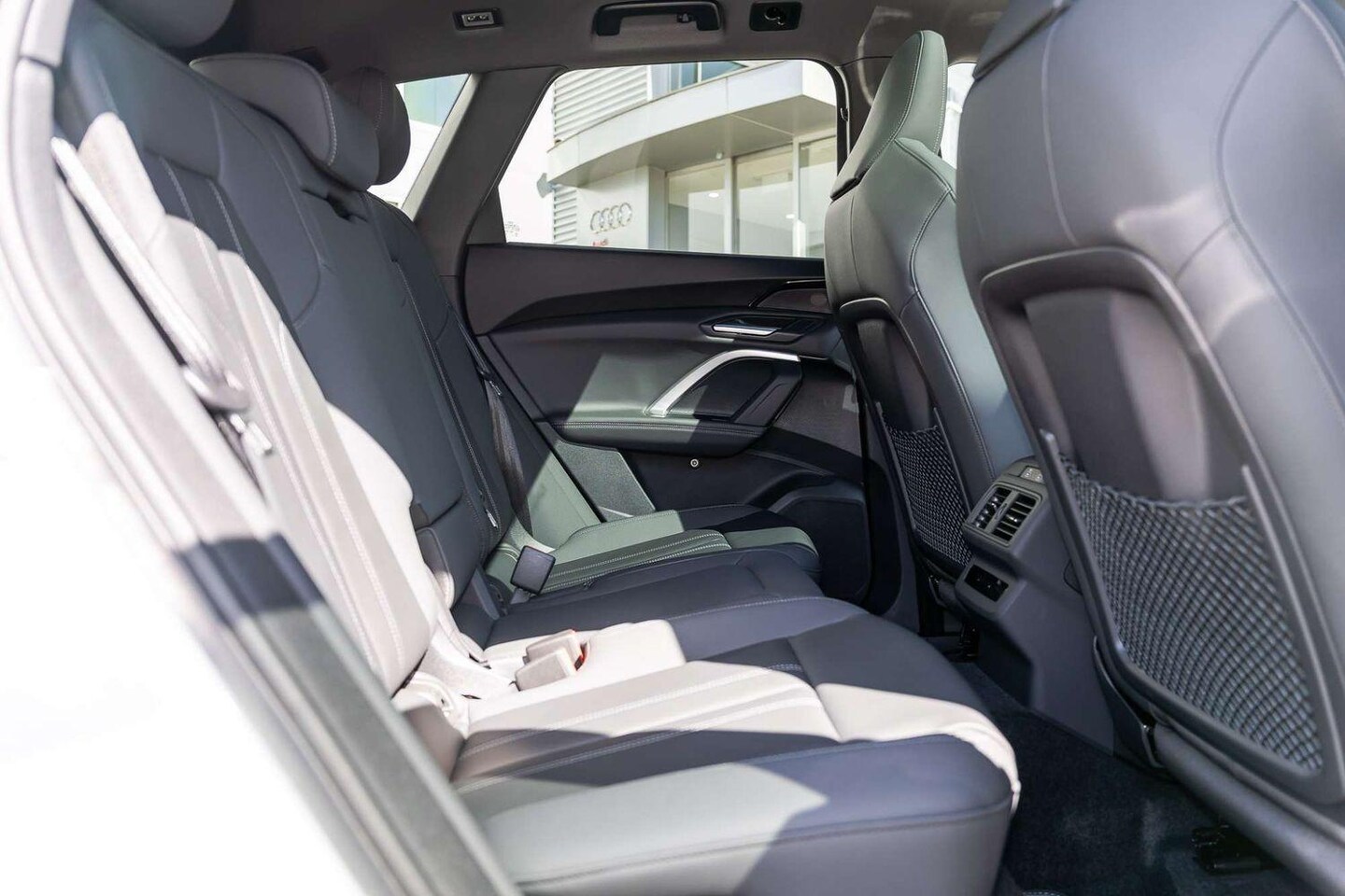 Image about Audi Q5 SUV e-hybrid quattro S tronic
