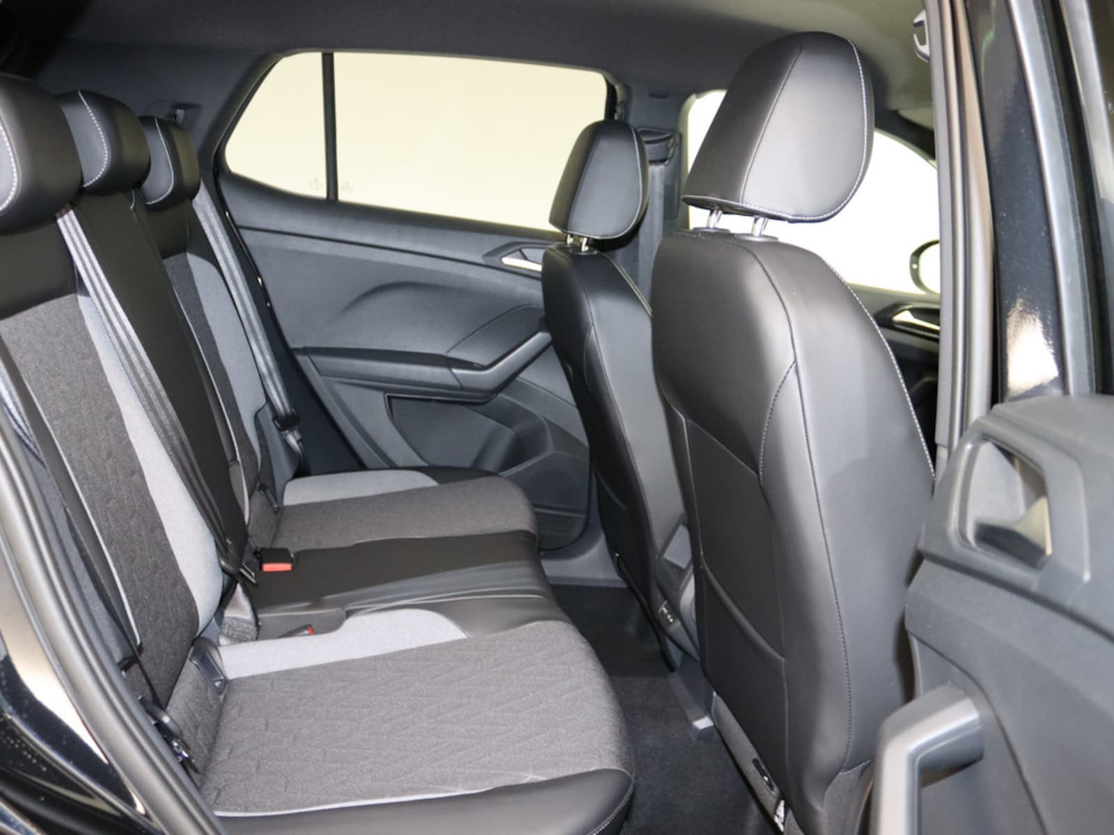 Volkswagen T-Cross – Bild 9