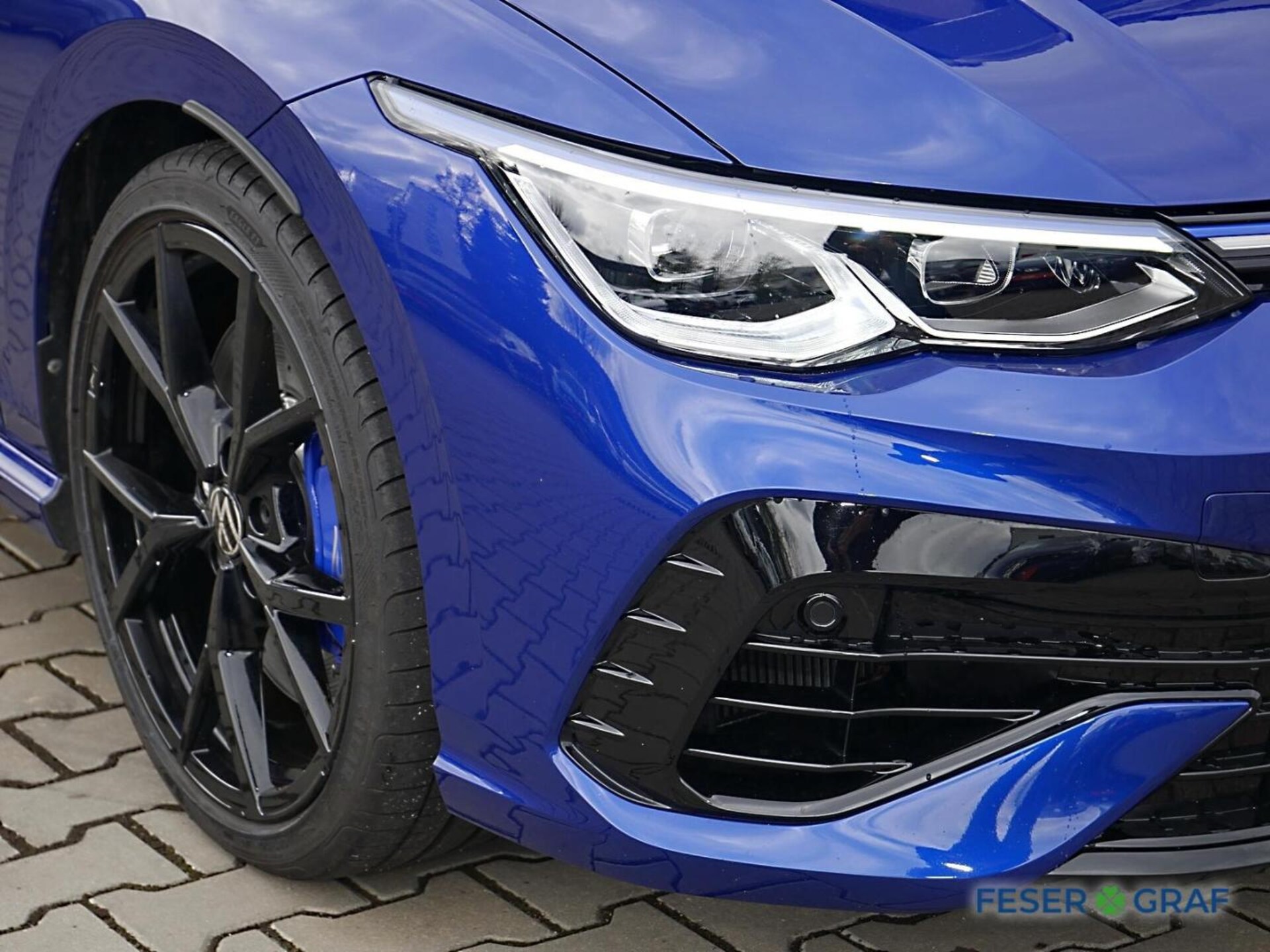 Volkswagen Golf R