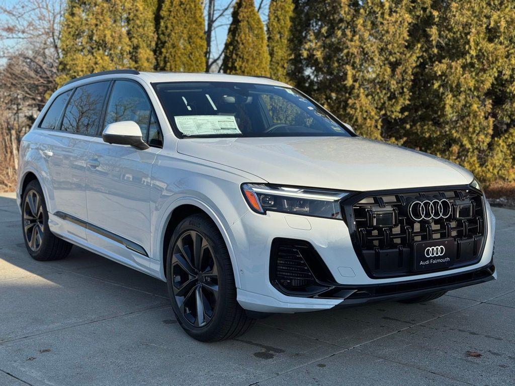 2026 Audi Q7 55 Premium Plus quattro Tiptronic's photo