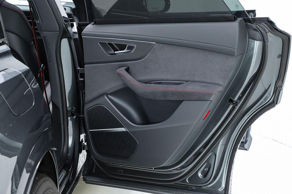 2026 Audi RS Q8 Base - Photo 58