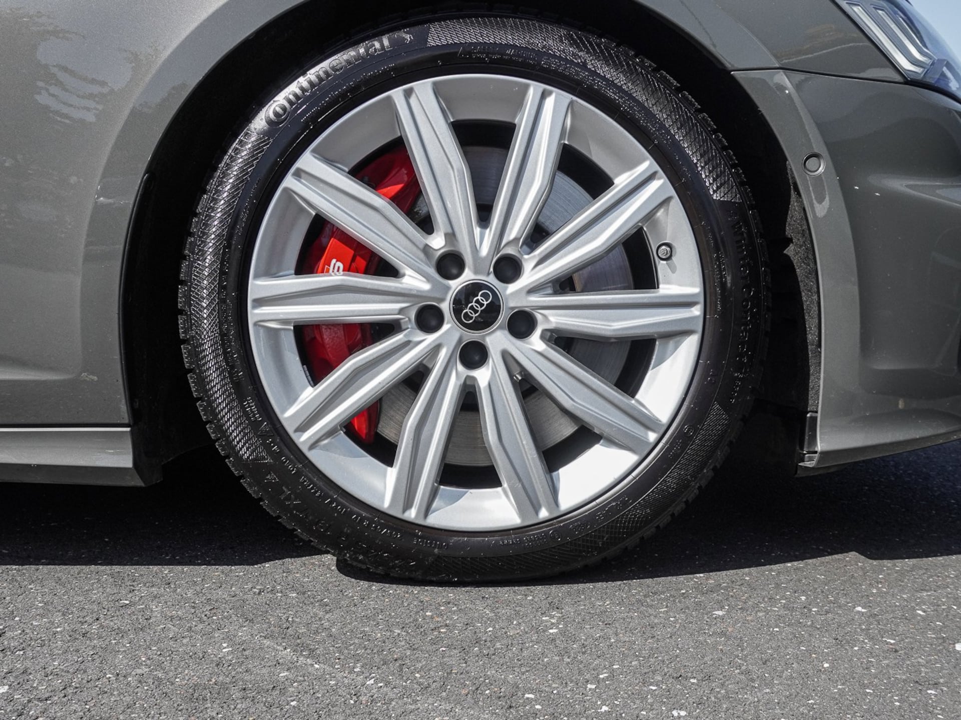 Audi S6 Avant