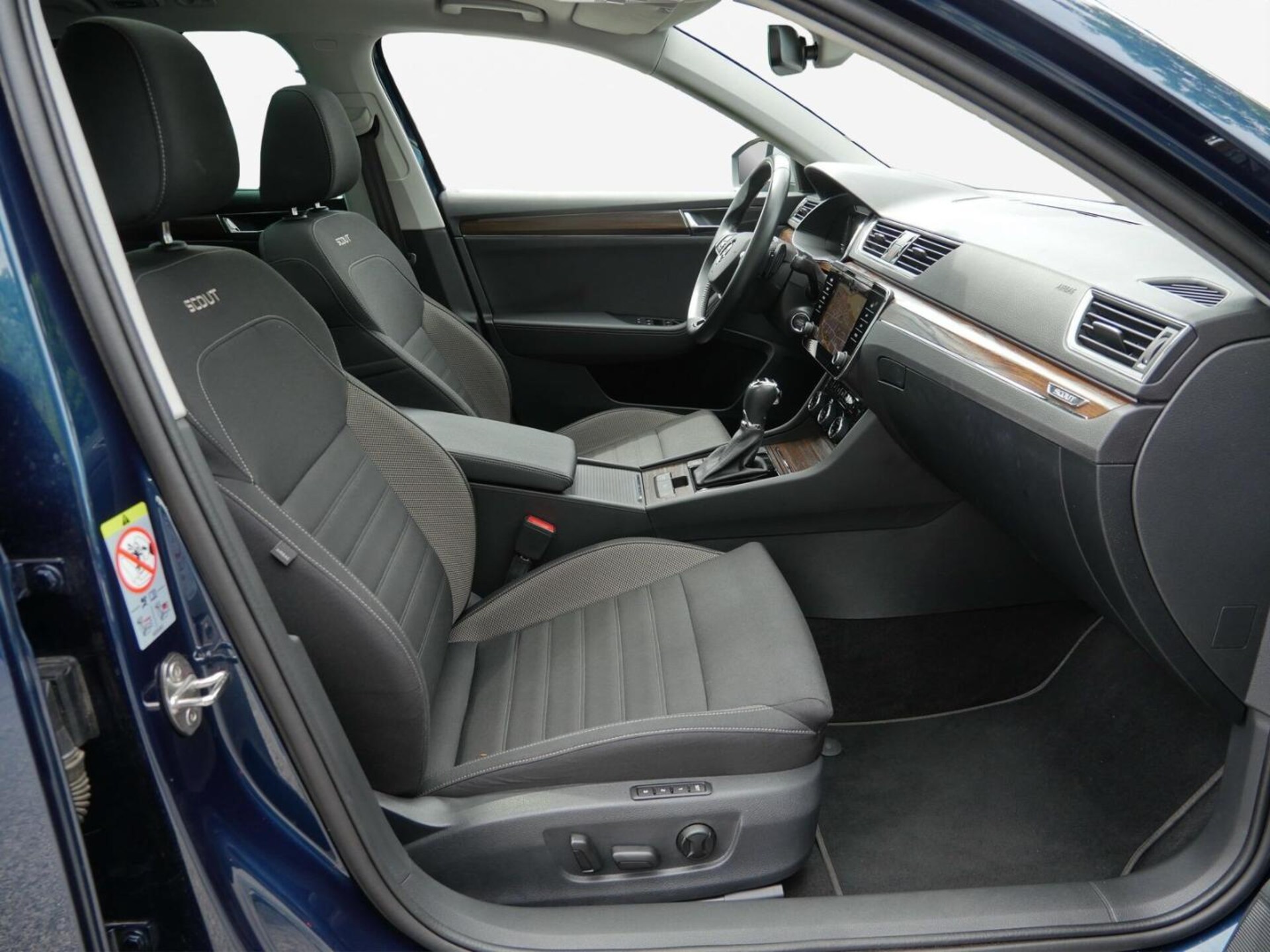 Skoda Superb Combi Scout