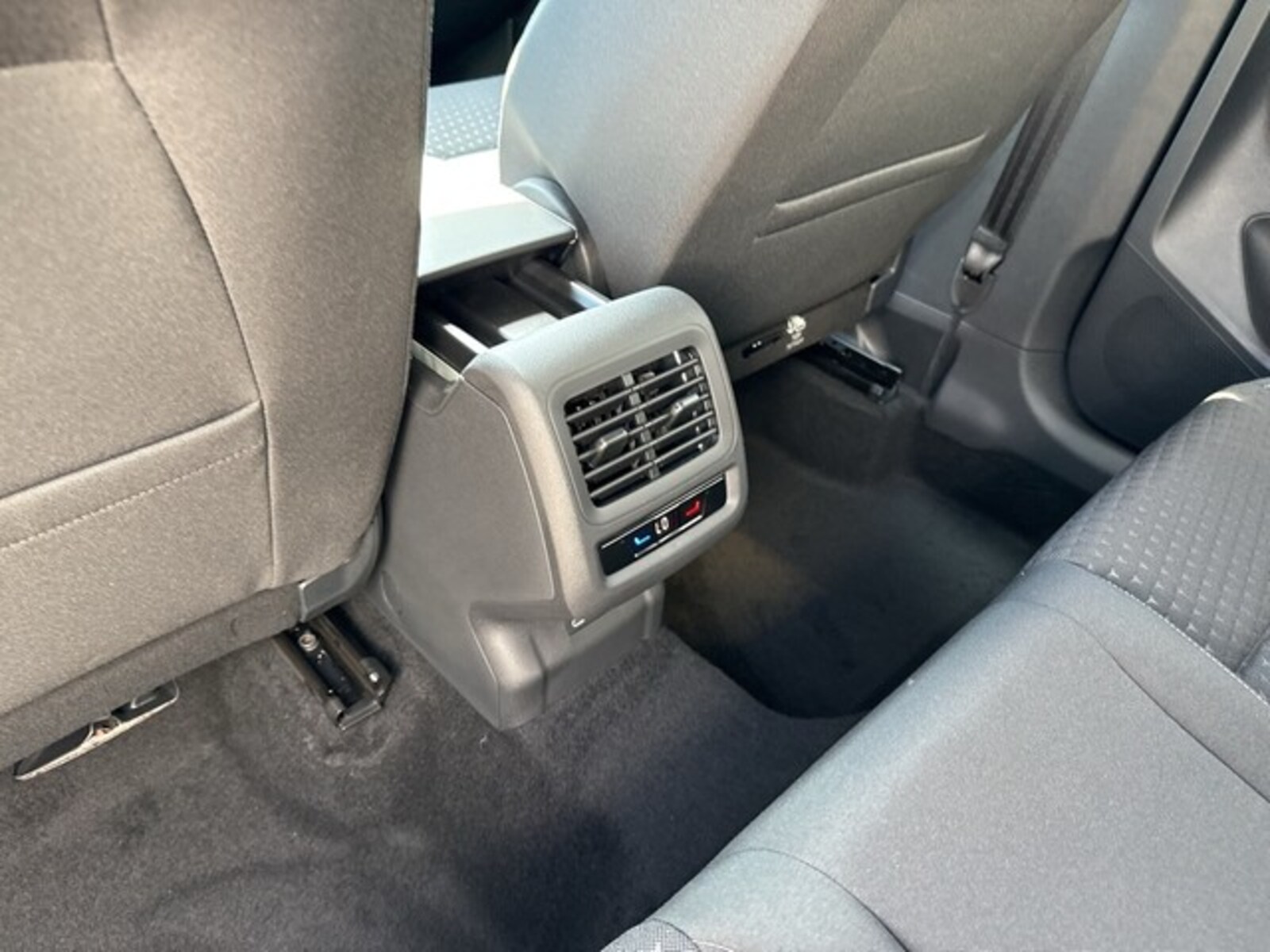 Volkswagen T-Roc – Bild 13