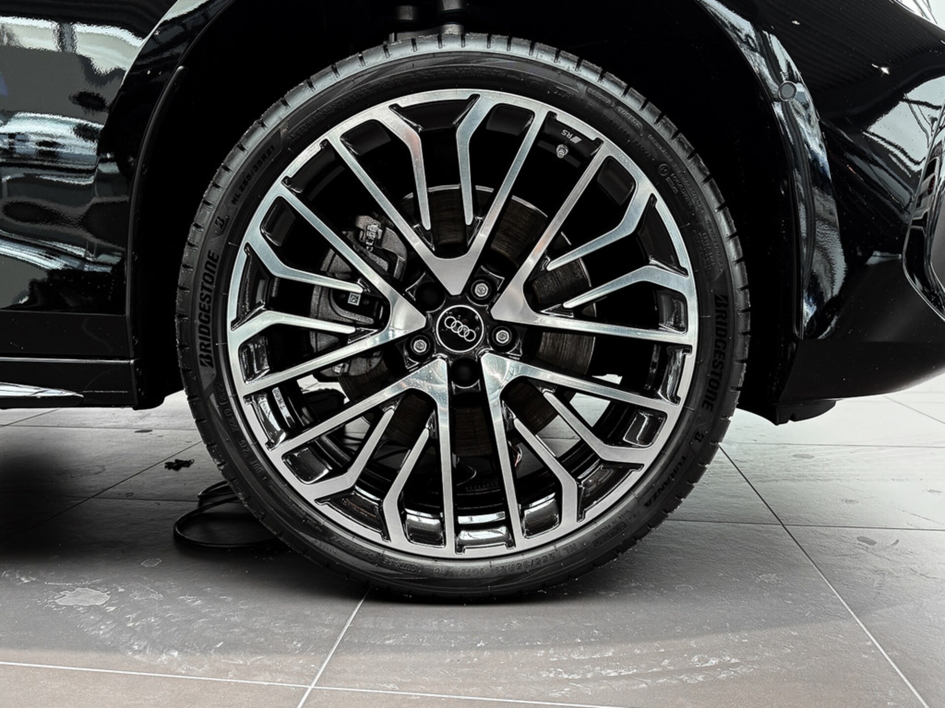 Audi A6 Avant edition one