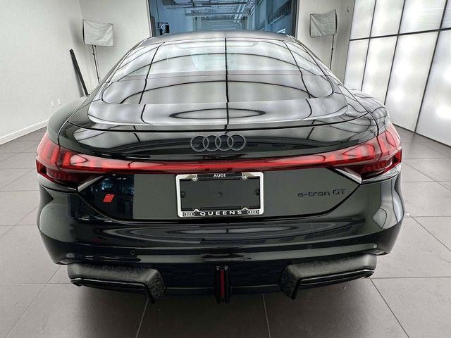 2025 Audi RS e-tron GT performance
