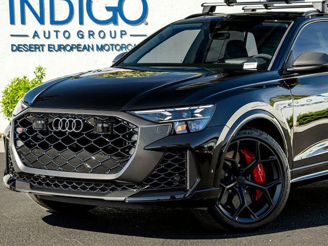 2026 Audi RS Q8 SUV performance