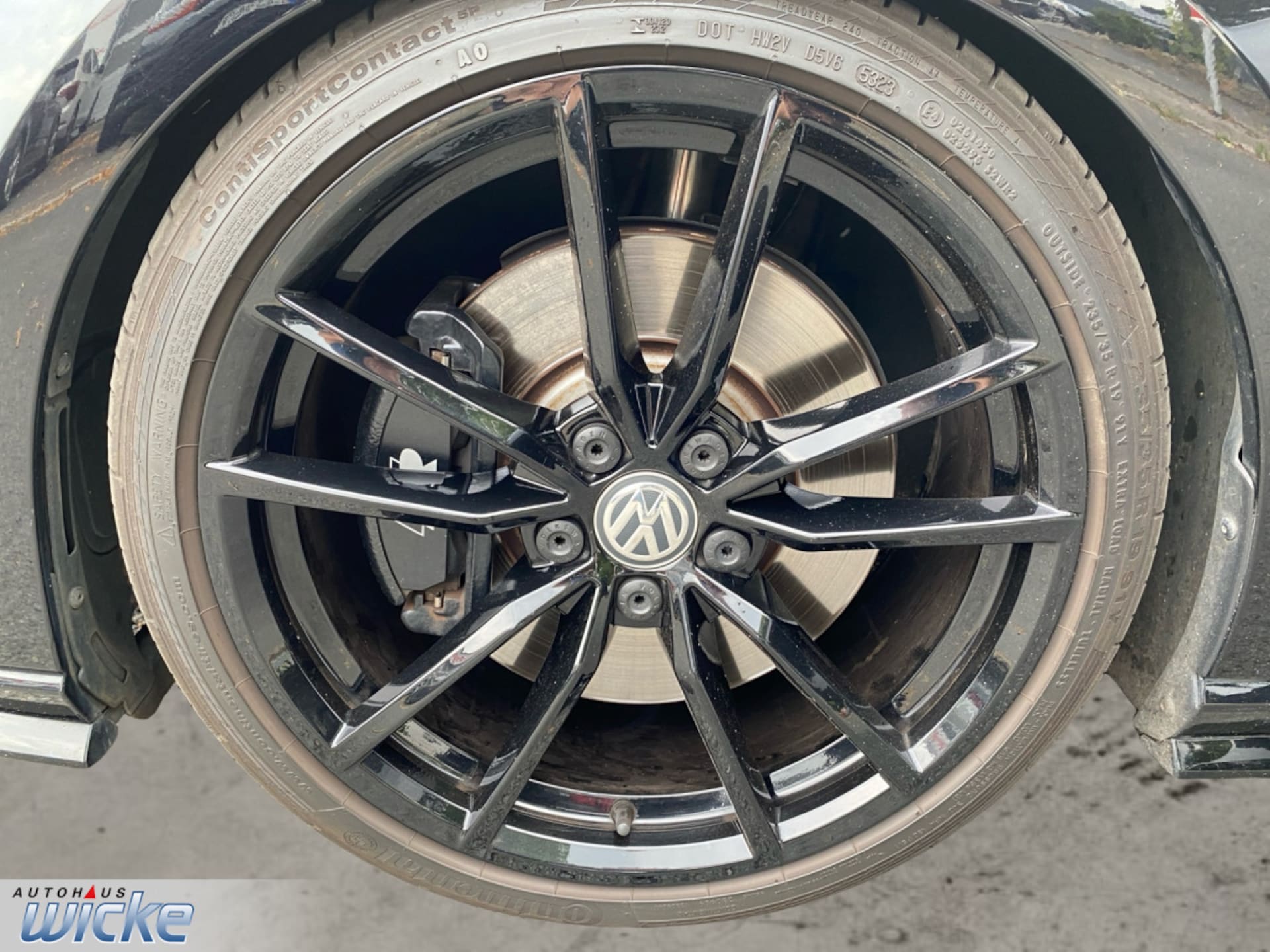 Volkswagen Golf R