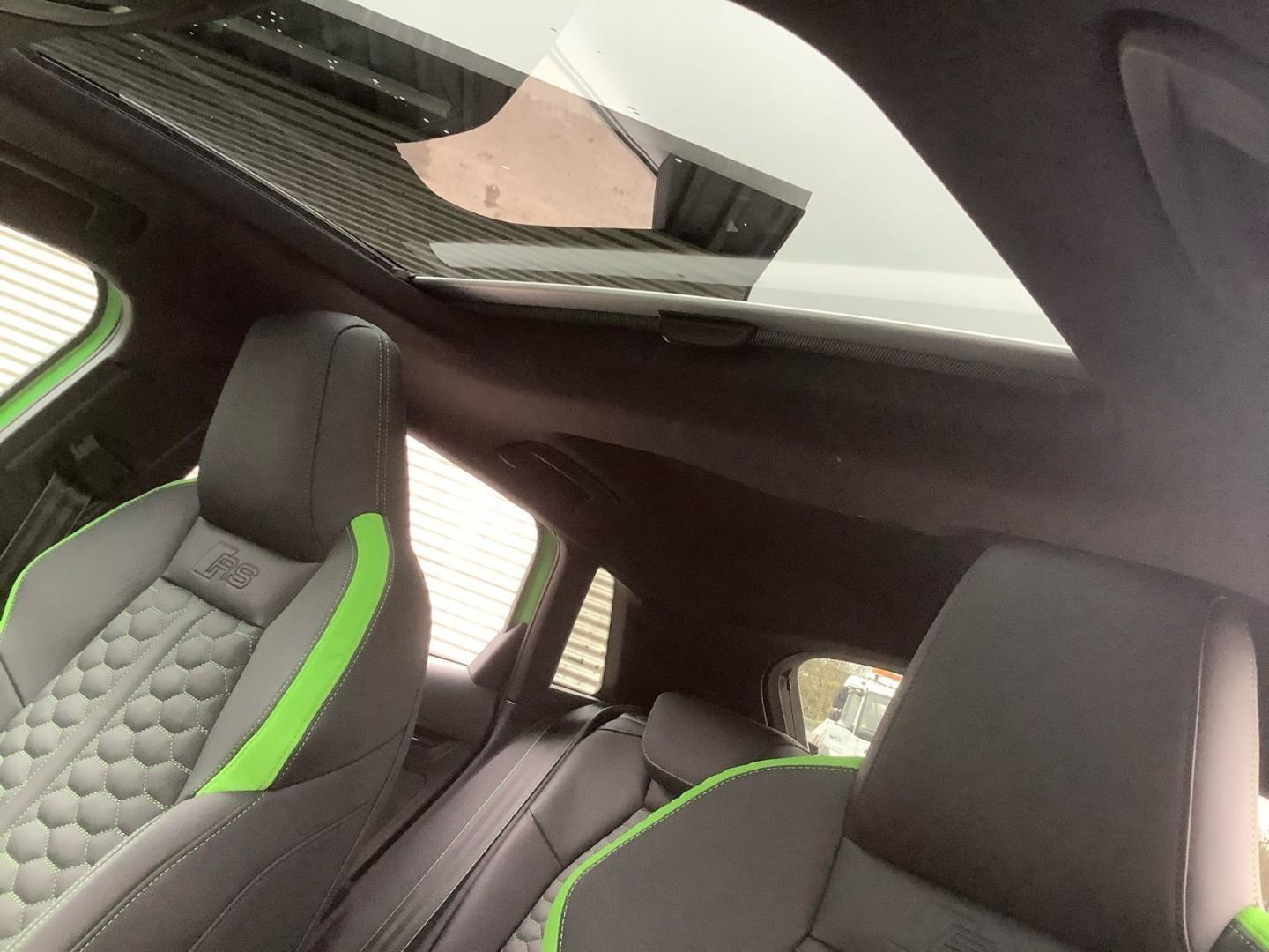 Image about Audi RS 3 Sportback TFSI quattro S tronic