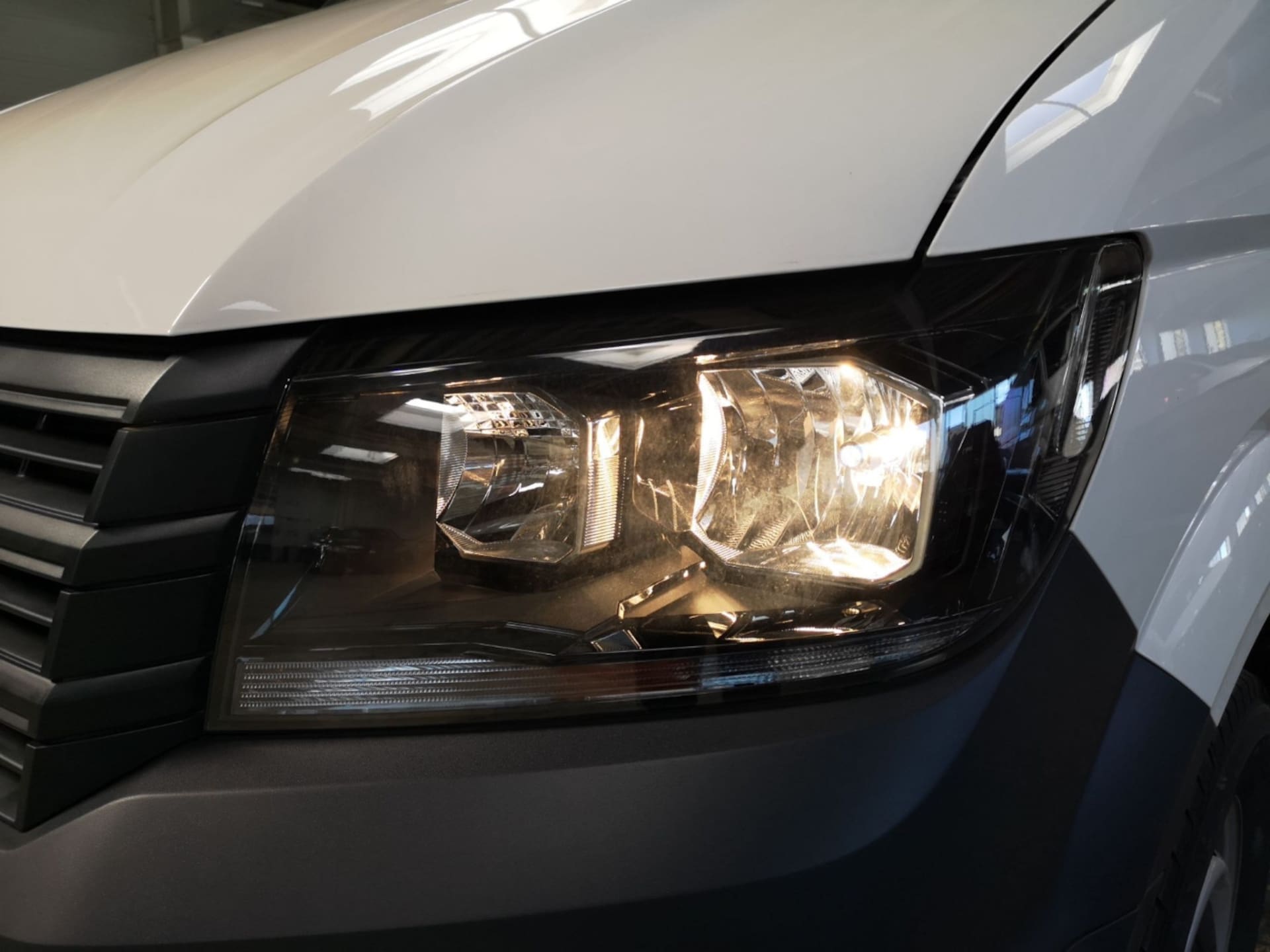 Volkswagen Crafter Kasten mittlerer Radstand