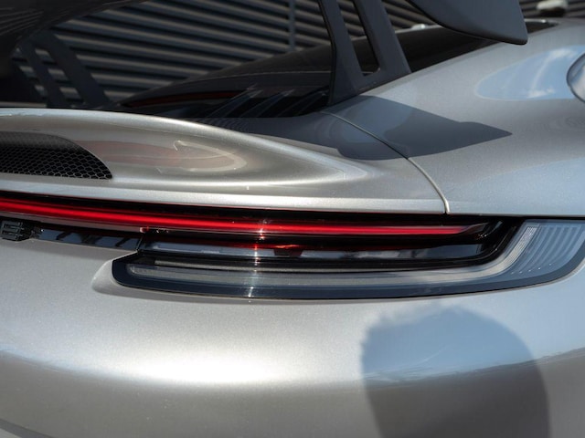 2023 Porsche 911 GT3 - Photo 17
