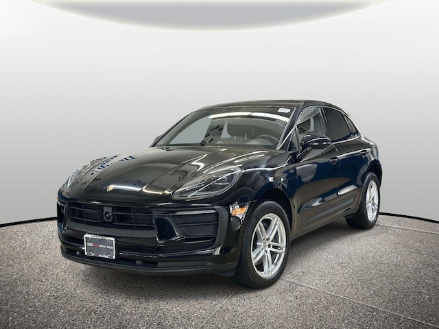 Photo of 2024 Porsche Macan 