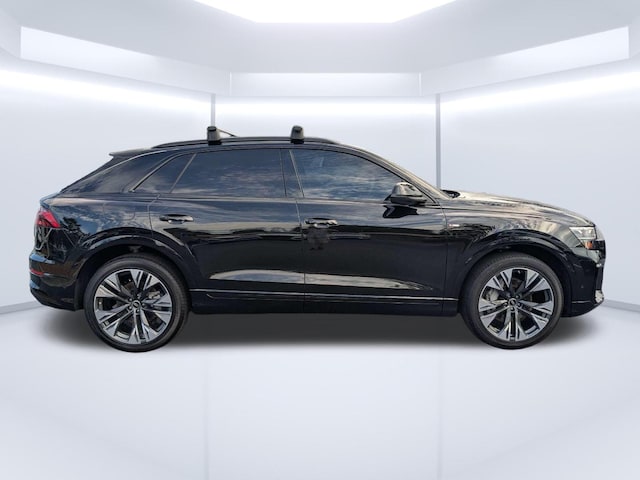 2025 Audi Q8