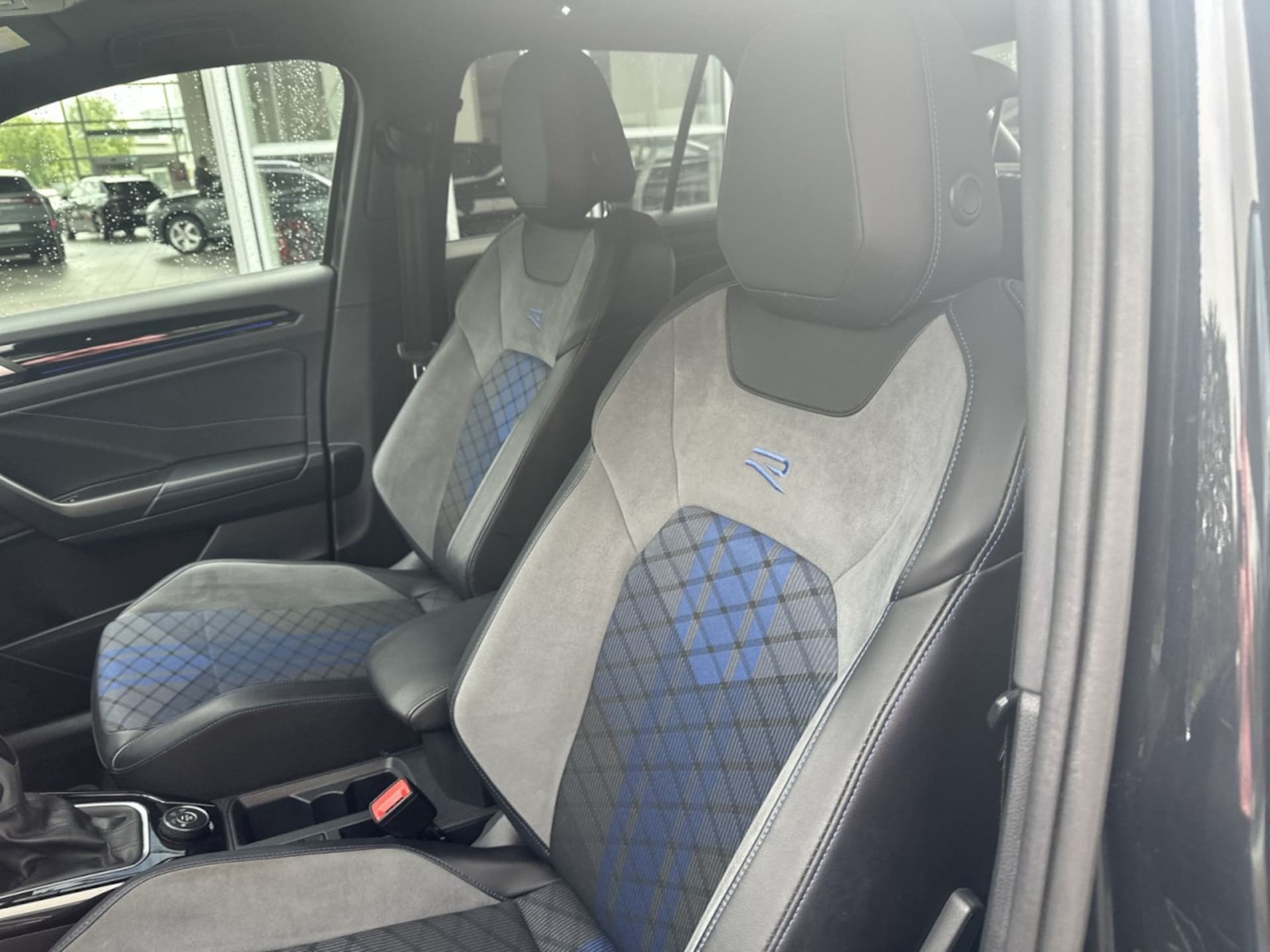 Volkswagen T-Roc R